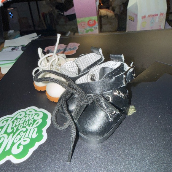 Labubu Shoes Lot - Picture 4 of 4